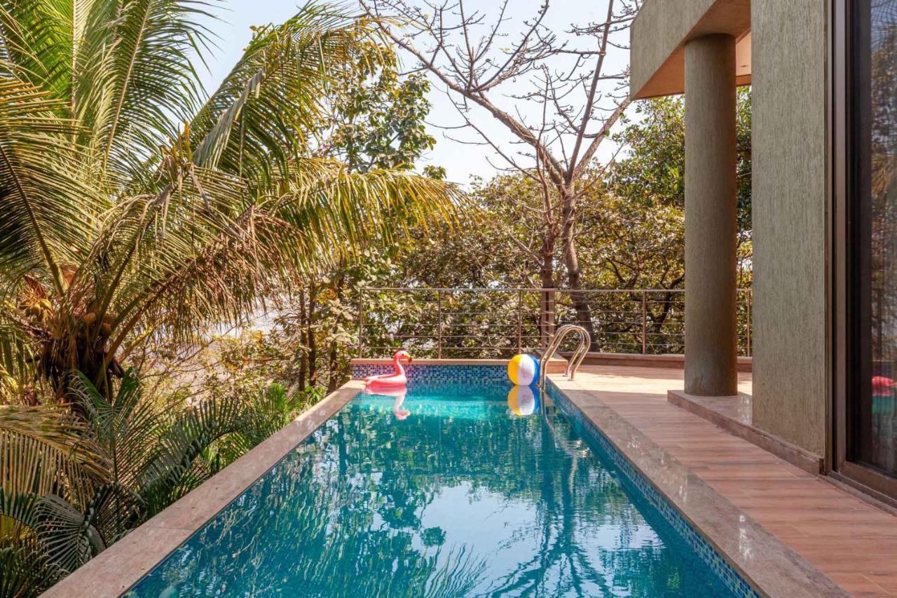 The Blue Horizon By Stayvista - Featuring A Beach-View Villa With A Swimming Pool, Indoor Games, And A Relaxing Balcony アリバグ エクステリア 写真