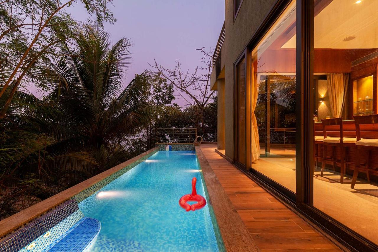 The Blue Horizon By Stayvista - Featuring A Beach-View Villa With A Swimming Pool, Indoor Games, And A Relaxing Balcony アリバグ エクステリア 写真